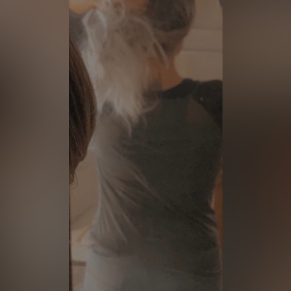 Shear Kiss Baseball Style Tee - Picture 4 of 7